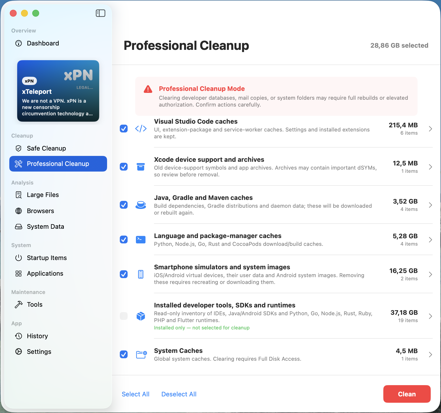 Clean & Fast screenshot: Professional developer cleanup, Xcode and VS Code caches, mobile emulators, and SDK inventory